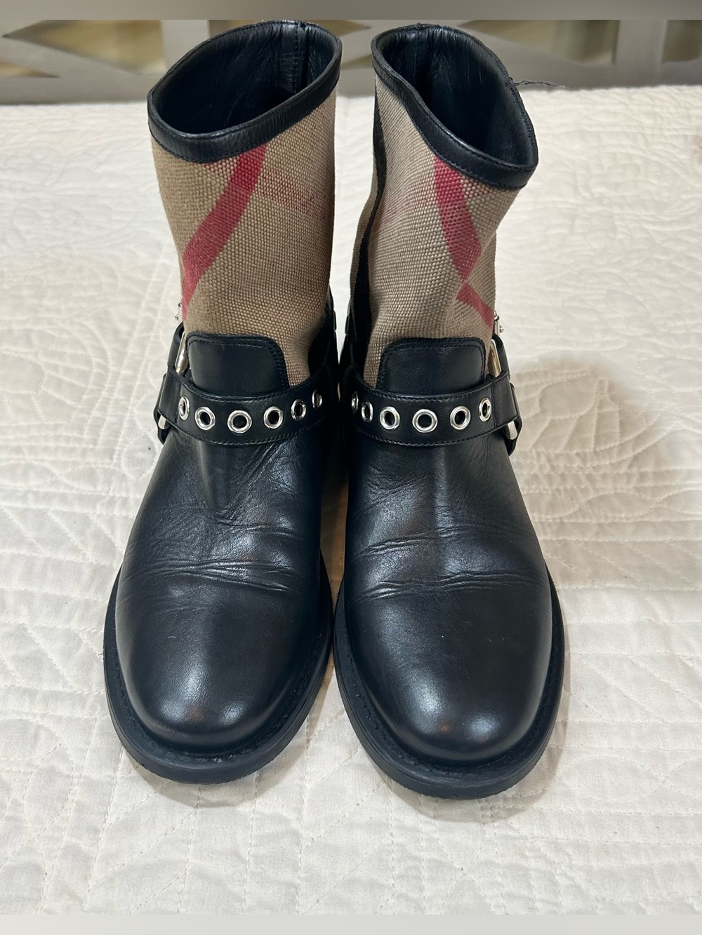 Burberry Queenstead Black Check Leather Boots Size 6.5 US (36.5 EU) - Picture 2 of 12